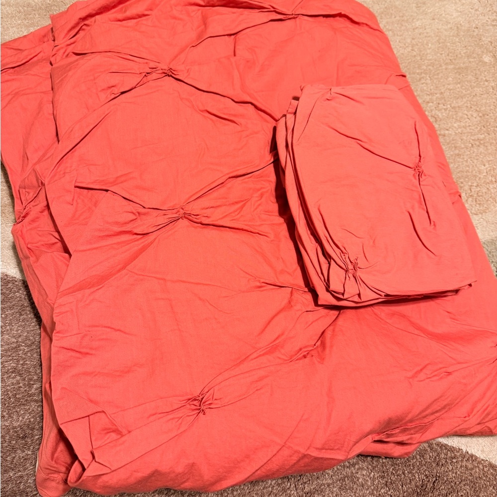 West Elm Coral queen size Duvet & Pillowcases Set